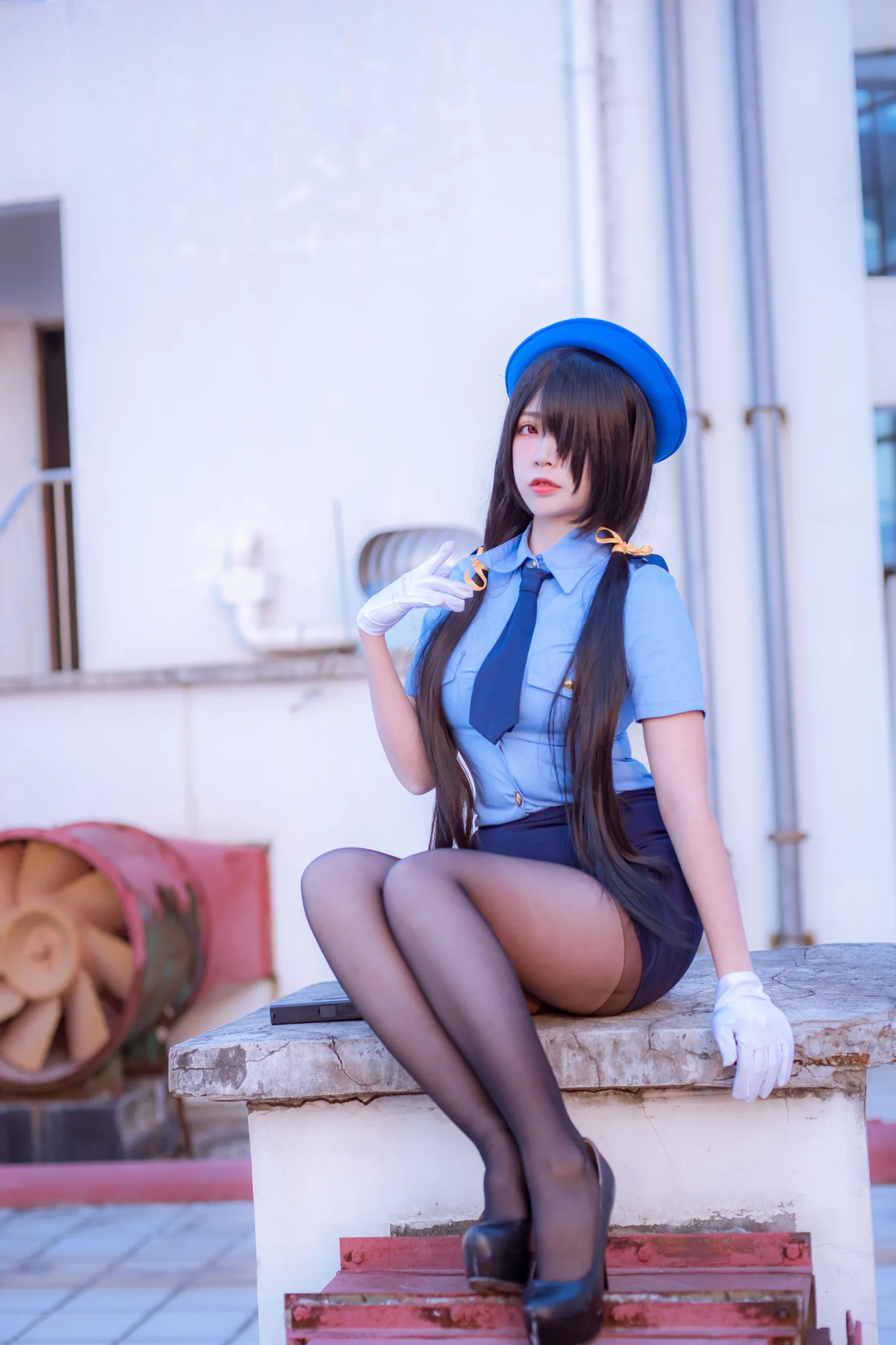 ����Nisa Լ�����ս ���� Ů��